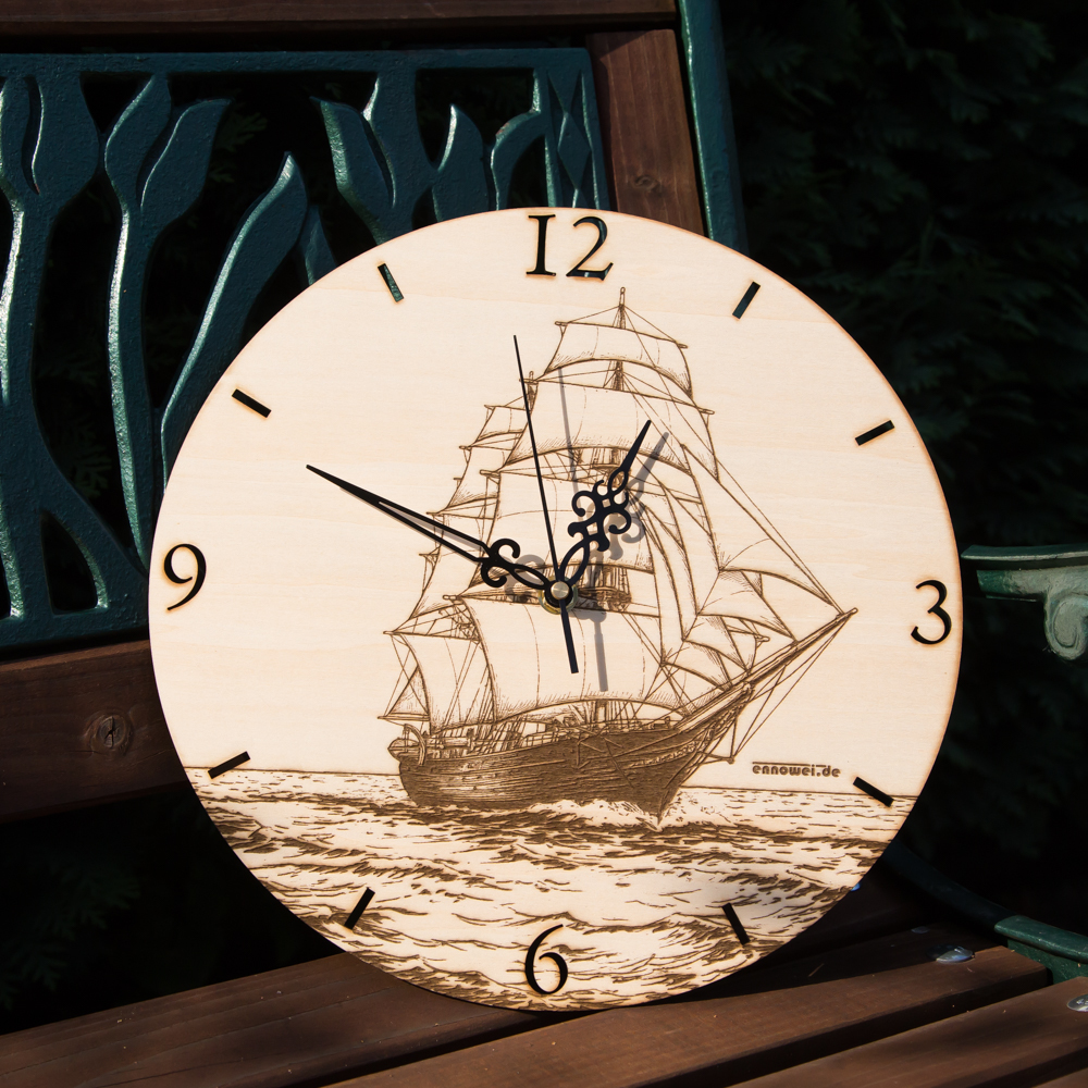 Holzuhr Modell Segelschiff_01